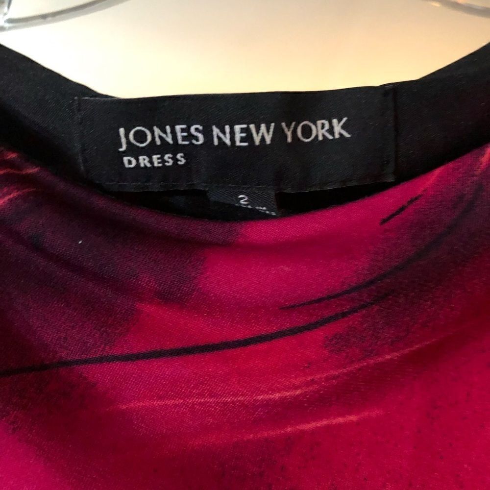 Jones New York beautiful floral dress - Picture 3 of 5